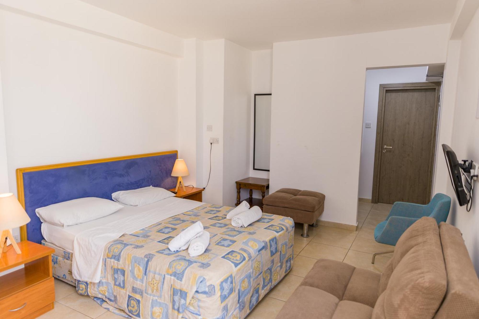 Alecos Hotel Apartments パ フォス エクステリア 写真
